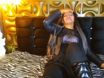 Blackambar  live sex cam