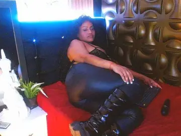 Blackambar  live sex cam