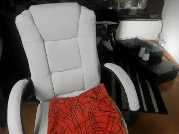 Candy-girl30  live sex cam