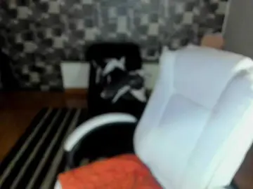 Candy-girl30  live sex cam