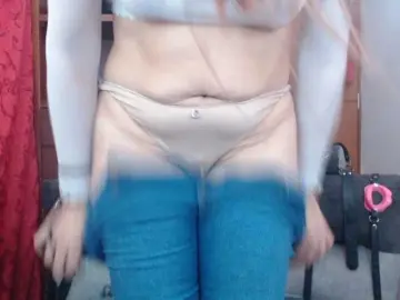 Sachaclinford  live sex cam