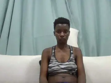 Sexxyie  live sex cam