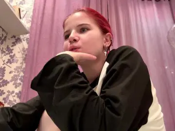 ClaudieOsbeck  live sex cam
