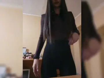 ConnieSmile  live sex cam