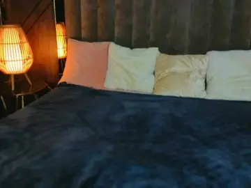 DaisyDelighte  live sex cam