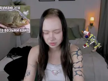 DragonFlya  live sex cam