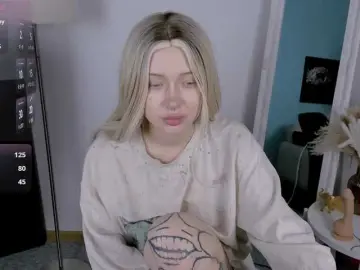 DragonFlya  live sex cam