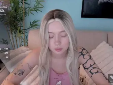 DragonFlya  live sex cam