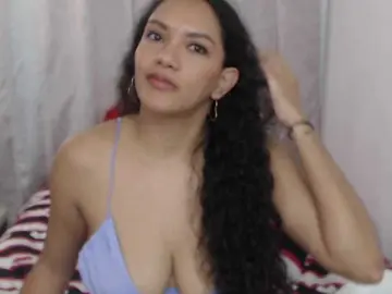 KarlieK  live sex cam