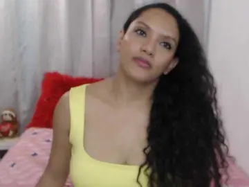 KarlieK  live sex cam