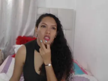 KarlieK  live sex cam