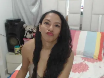 KarlieK  live sex cam