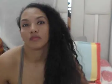 KarlieK  live sex cam