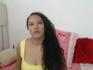 KarlieK  live sex cam