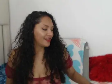 KarlieK  live sex cam