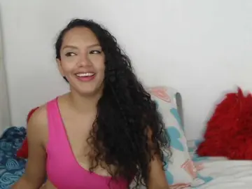 KarlieK  live sex cam