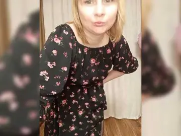 Lady-marshmallows  live sex cam