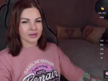 LiluDallass  live sex cam