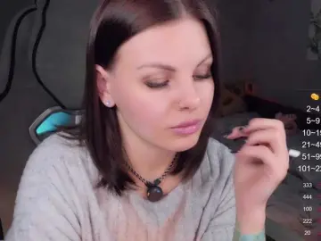 LiluDallass  live sex cam