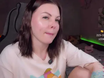 LiluDallass  live sex cam