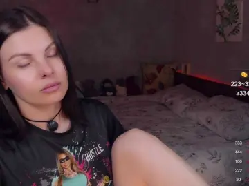 LiluDallass  live sex cam