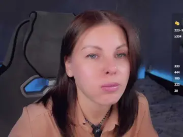 LiluDallass  live sex cam