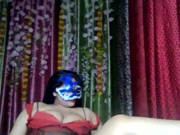 Naughtyladki  live sex cam