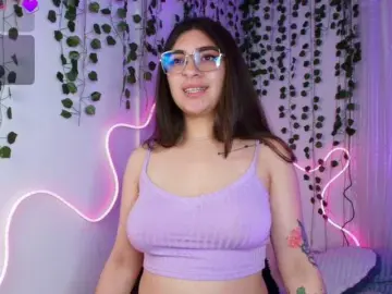 Samii-Evans  live sex cam