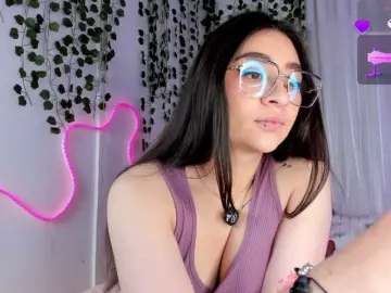 Samii-Evans  live sex cam