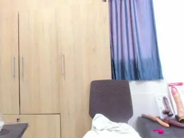 Andreitatrujillo  live sex cam