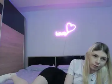 Innocentangel  live sex cam