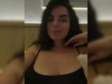 Pupsik-ya  live sex cam