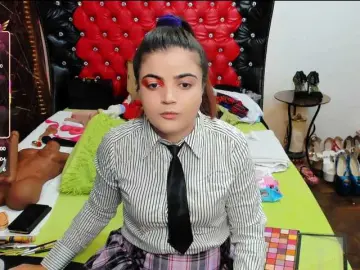 Sweetslaveank  live sex cam