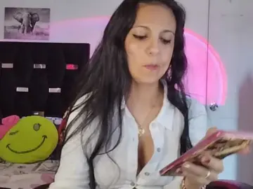 Basmajade888  live sex cam