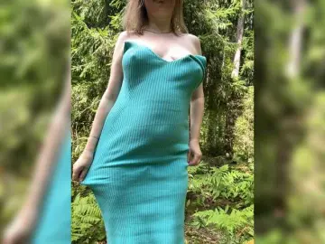 Ledi1  live sex cam