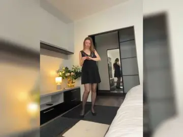 Ledi1  live sex cam