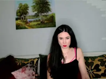 MilfLunna  live sex cam