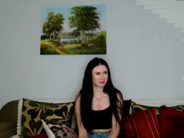 MilfLunna  live sex cam