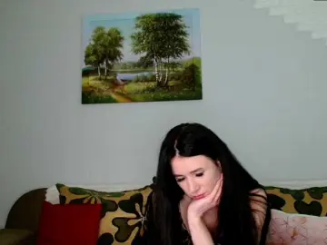 MilfLunna  live sex cam