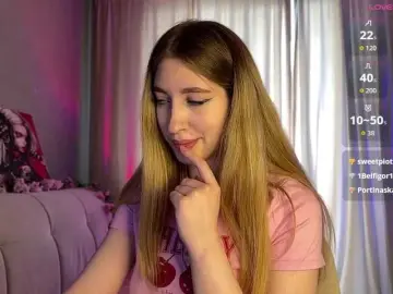 Creamberryy  live sex cam