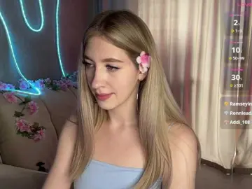 Creamberryy  live sex cam
