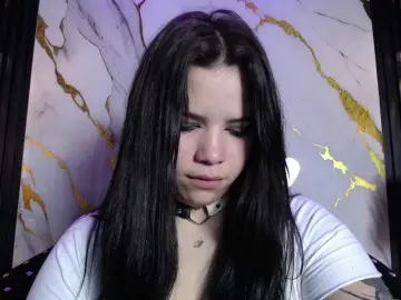 Annybutty  live sex cam