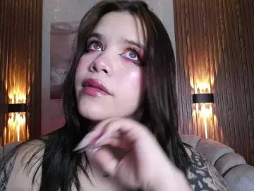 Annybutty  live sex cam