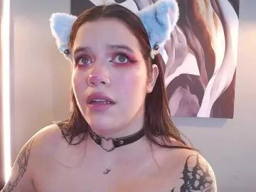 Annybutty  live sex cam