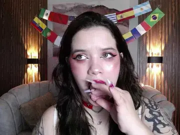 Annybutty  live sex cam