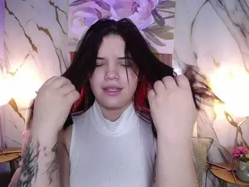 Annybutty  live sex cam