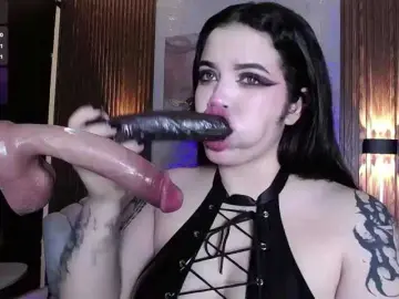 Annybutty  live sex cam