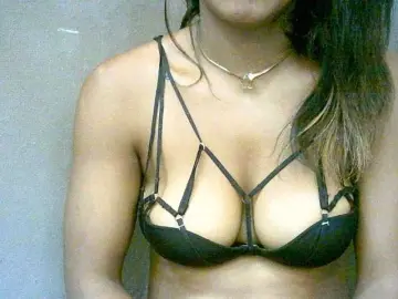 BelliBellaha  live sex cam