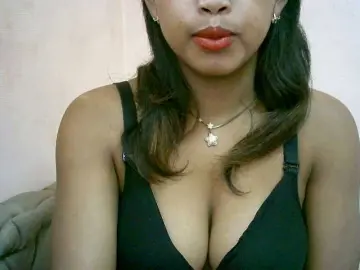 BelliBellaha  live sex cam