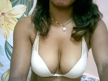 BelliBellaha  live sex cam